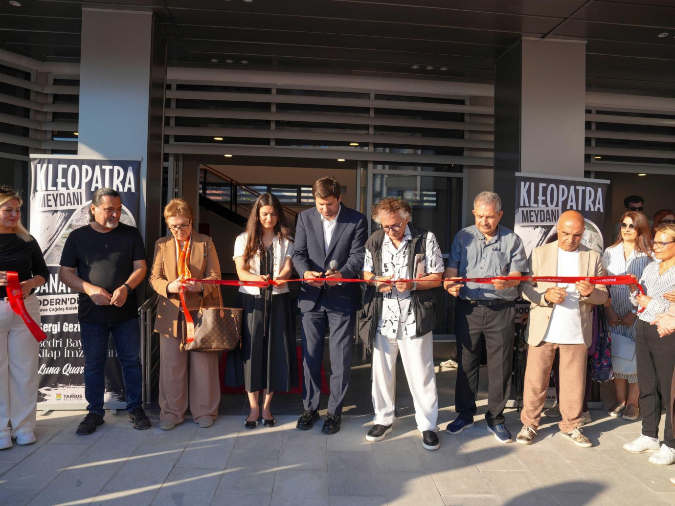 KLEOPATRA MEYDANI AÇILDI