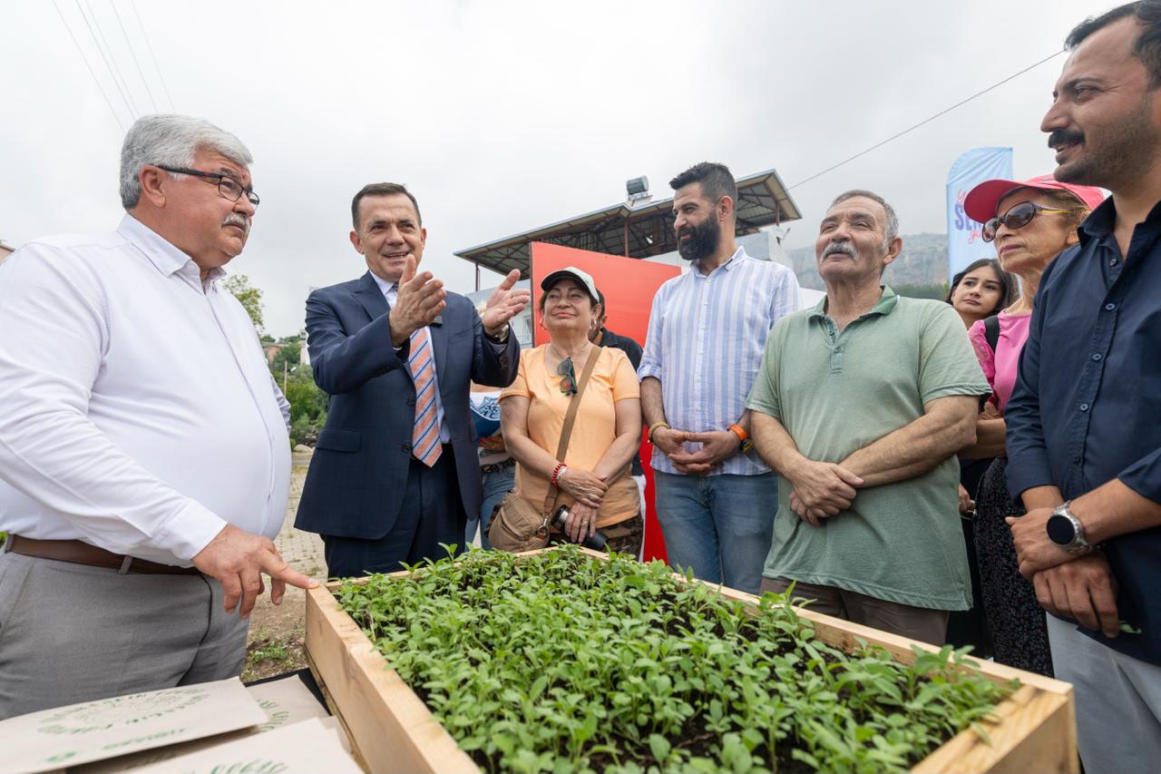 Eczacı başkanın vizyonu toprakla buluştu