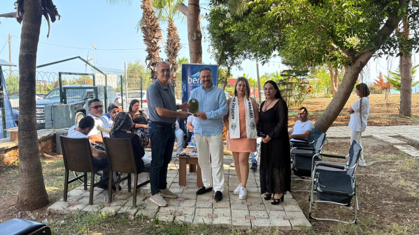 BERRAK SU’DAN ENGELSİZ SPORA ANLAMLI DESTEK