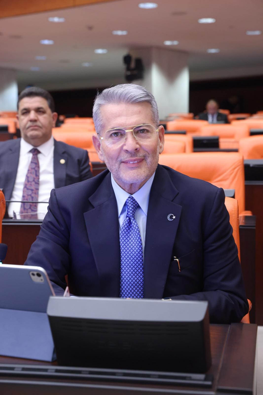 MİLLETVEKİLİ UYSAL: MUZ ÜRETİCİLERİMİZ EMEKLERİNİN KARŞILIĞINI ALMALI