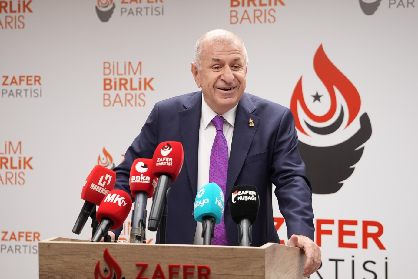 “BU SEFER ÇOK DAHA AĞIR AMA ÇOK DAHA AĞIR BİR MAĞLUBİYETE DOĞRU GİDİYORSUNUZ”