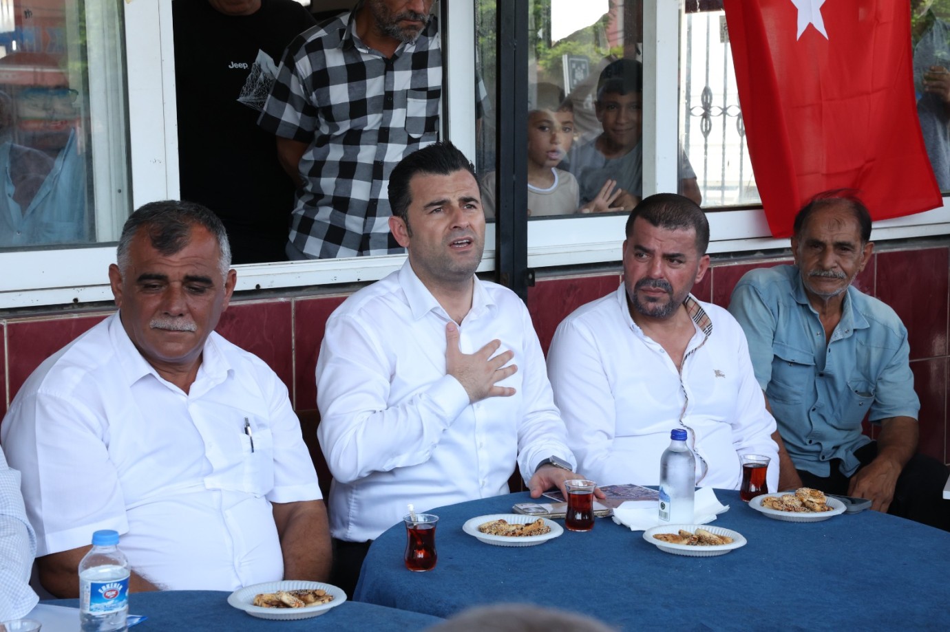 Başkan Vekili Beşikci’den Çay Mahallesi’ne ziyaret: Pazar yeri için sahada inceleme
