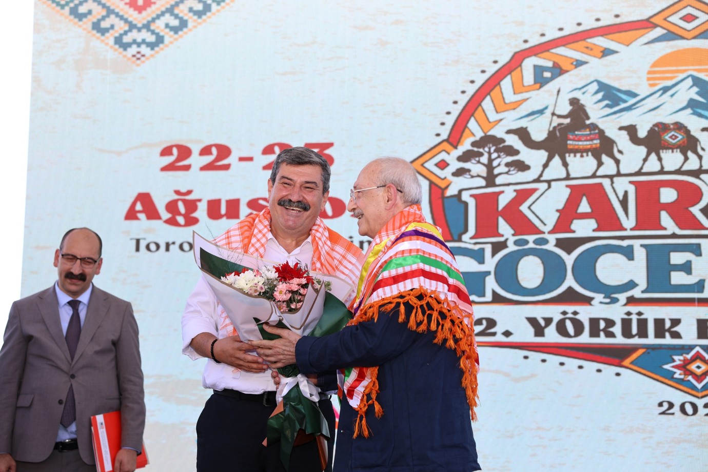 TOROSLAR’IN YÖRÜK OBASINDA COŞKU ZİRVEDEYDİ