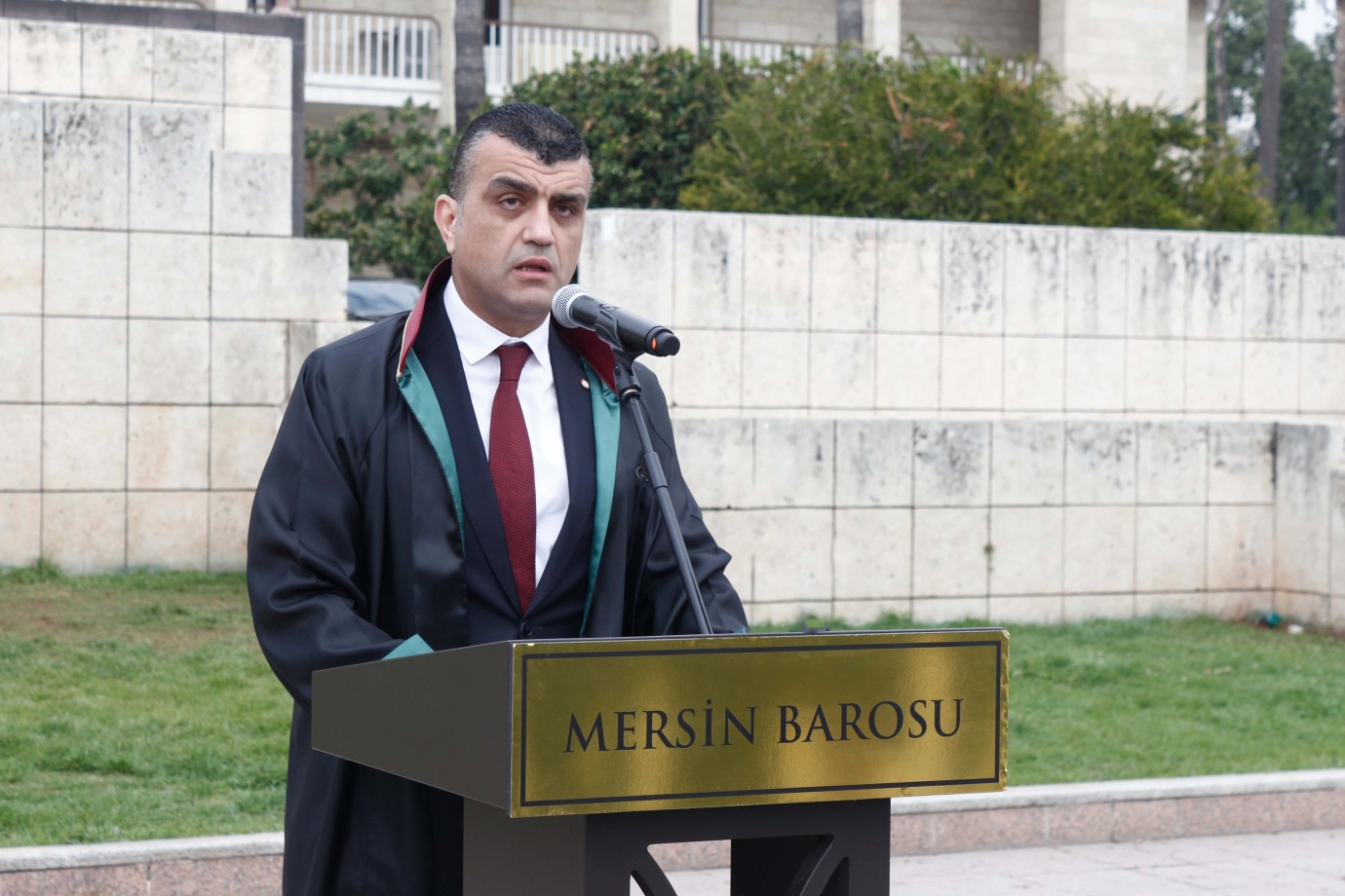 BARO BAŞKANI ÖZDEMİR: “MEVSİMLİK İŞÇİLERE YÖNELİK AYRIMCILIK VE SALDIRILAR CEZASIZ KALMAMALIDIR”
