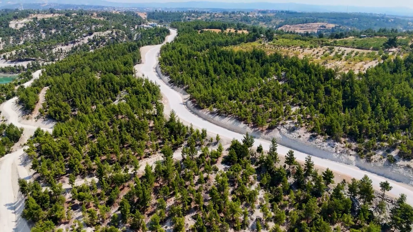 GÜLNAR’IN YOL AĞI MERSİN BÜYÜKŞEHİR İLE HIZLA GÜÇLENİYOR