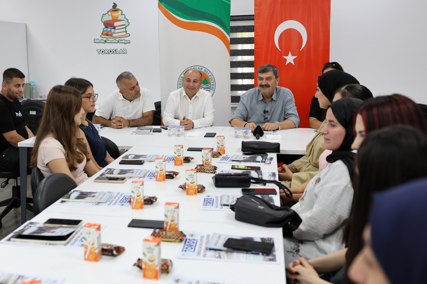 OKUMA SALONLARINDAKİ EMEK, ÜNİVERSİTE BAŞARISIYLA TAÇLANDI