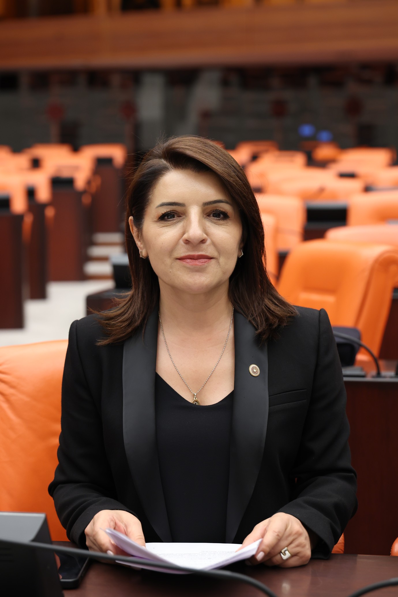 OVP’DE 2027 BİLMECESİ: ENFLASYON %21, HARCAMA %39, BÜTÇE AÇIĞI %46!
