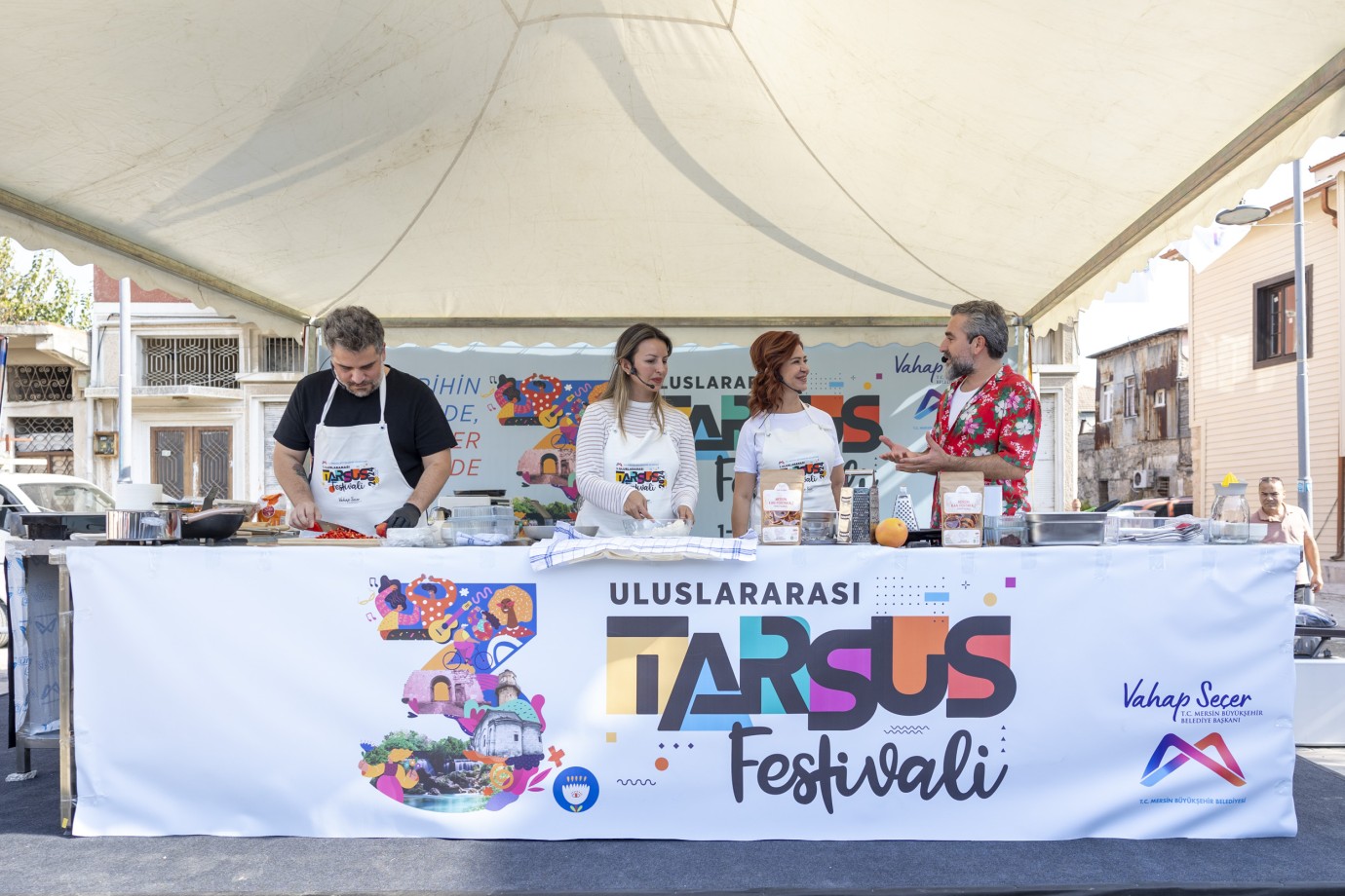 BAŞKAN VEKİLİ GENÇ’TEN 5. ULUSLARARASI TARSUS FESTİVALİ’NE DAVET